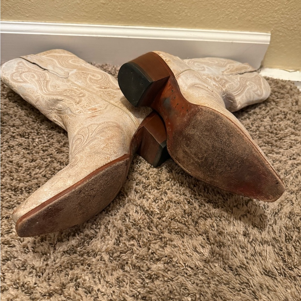 Dan Post Ivory Heeled Boots - Picture 3 of 6